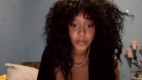 Snapshot of hunyybunz chatting on 12.06.24 Goddess Hunyy online show from 12.06.24