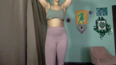 Snapshot of hunyybunz chatting on 01.20.25 Goddess Hunyy online show from 01.20.25