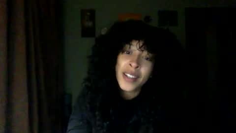 Snapshot of hunyybunz chatting on 01.21.25 Goddess Hunyy online show from 01.21.25