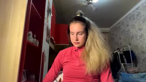 Gloria online show from 11.24.25