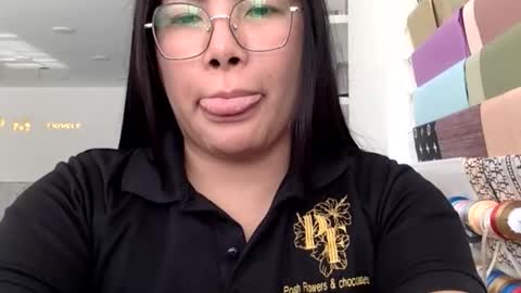 Snapshot of hurrem025 chatting on 11.04.25 hurrem025 online show from 11.04.25