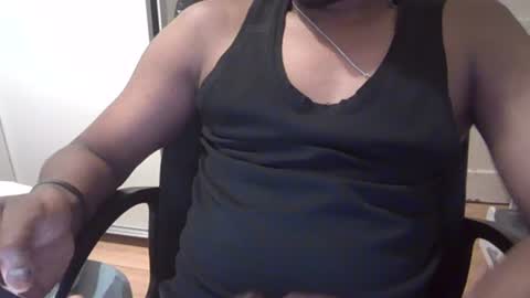 Snapshot of huskyguyhere chatting on 06.29.26 huskyguyhere online show from 06.29.26