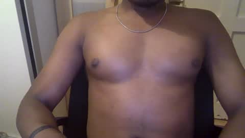 Snapshot of huskyguyhere chatting on 07.26.26 huskyguyhere online show from 07.26.26