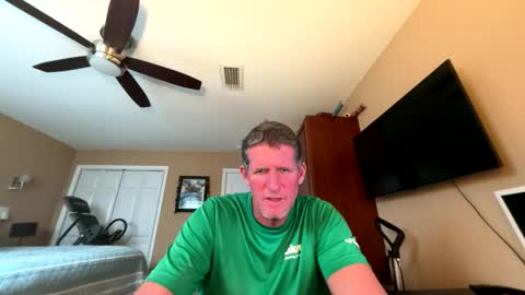 Snapshot of hvacstud4 chatting on 02.20.26 hvacstud4 online show from 02.20.26