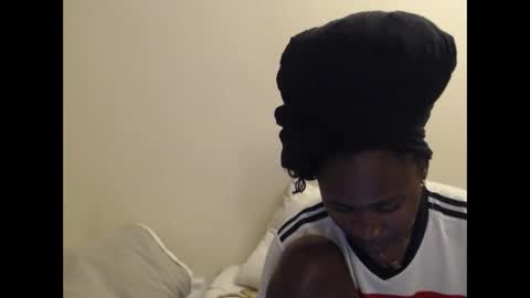 hyacinth_b online show from 06.07.26