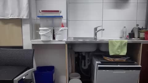 hybride8825 online show from 10.04.25