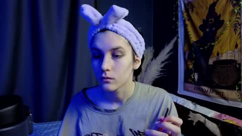 Hyeon Jin online show from 02.08.25