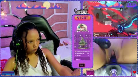 Snapshot of hyliebloom chatting on 12.26.24 Ashley online show from 12.26.24