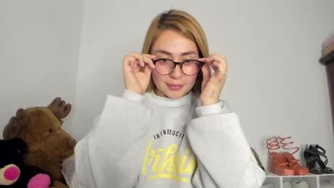 Hyun Joo online show from 06.02.26