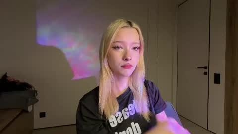 Anny online show from 06.21.26