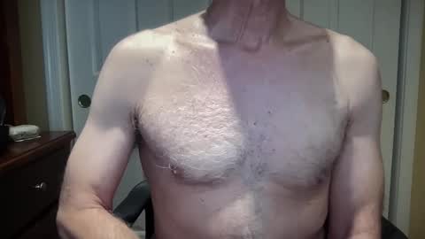 Snapshot of i8bgcq chatting on 12.10.24 The Talented Mr. DILFy online show from 12.10.24