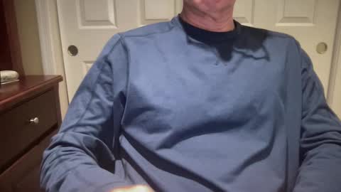 Snapshot of i8bgcq chatting on 10.13.25 The Talented Mr. DILFy online show from 10.13.25