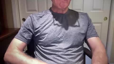 Snapshot of i8bgcq chatting on 10.16.25 The Talented Mr. DILFy online show from 10.16.25