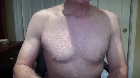 Snapshot of i8bgcq chatting on 11.05.25 The Talented Mr. DILFy online show from 11.05.25