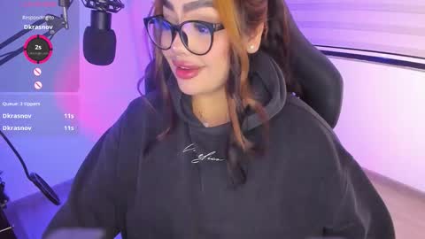 Snapshot of i_am_ari chatting on 02.12.26 Ari online show from 02.12.26