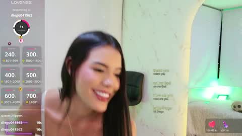 Tell Me Hanna  online show from 05.25.26