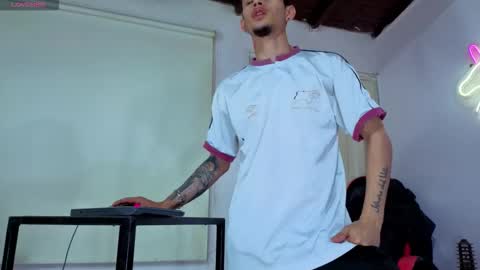 kelvis online show from 03.13.26