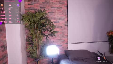Snapshot of i_am_lucy1 chatting on 02.19.25 Lucy online show from 02.19.25