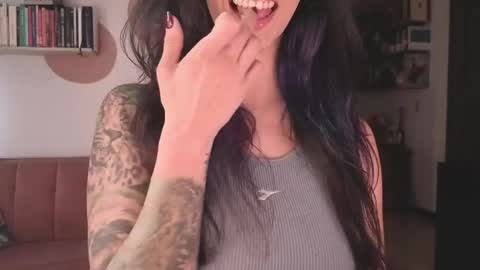 Lana Banana online show from 05.05.26