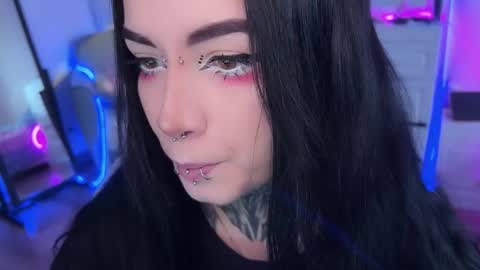 Asya  online show from 10.21.25