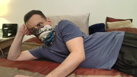 Snapshot of i_o_ro chatting on 03.14.26 i o ro online show from 03.14.26