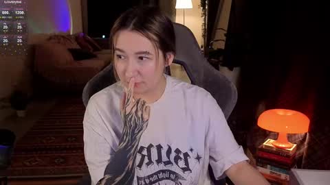 Meg  online show from 02.23.25