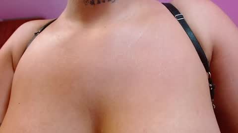 Salo  online show from 04.15.26