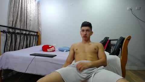 Snapshot of iam_yourbabyprincess_xd chatting on 02.25.25 iam_yourbabyprincess_xd online show from 02.25.25