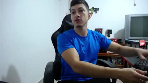 Snapshot of iam_yourbabyprincess_xd chatting on 09.21.25 iam_yourbabyprincess_xd online show from 09.21.25