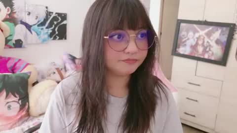 Snapshot of iam_zoechan chatting on 07.27.26 Zoe 3 online show from 07.27.26