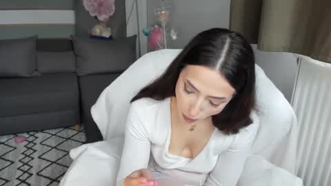 Baby Gal online show from 05.13.26
