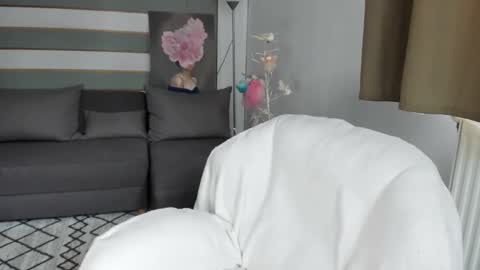 Baby Gal online show from 06.02.26