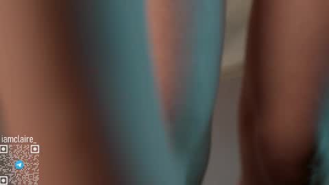 Snapshot of iamclaire_ chatting on 02.21.25 Claire online show from 02.21.25