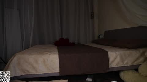 Claire online show from 12.20.25