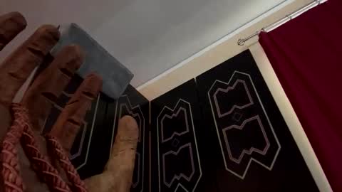 iamhereandnow online show from 01.19.26