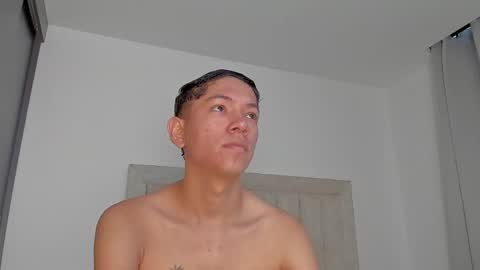 Juliiiiian online show from 04.22.26