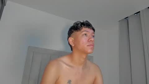 Juliiiiian online show from 04.29.26