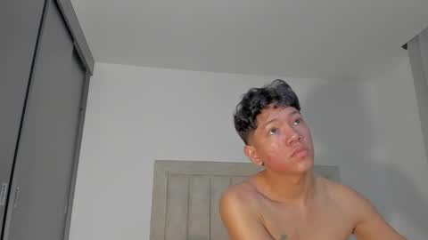 Juliiiiian online show from 05.27.26