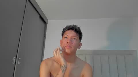 Juliiiiian online show from 06.19.26