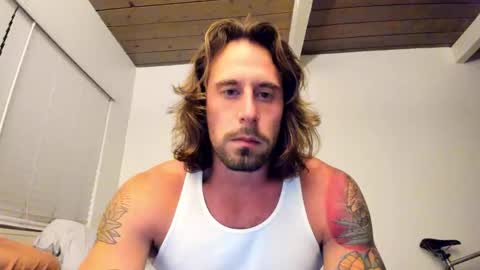 Snapshot of iamtarzan91 chatting on 10.15.25 Iamtarzan91 online show from 10.15.25