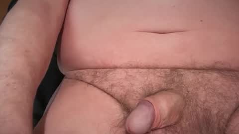Snapshot of ian53a chatting on 06.10.26 ian53a - mature UK man for same online show from 06.10.26