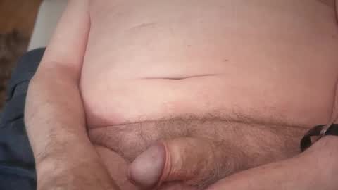 Snapshot of ian53a chatting on 06.15.26 ian53a - mature UK man for same online show from 06.15.26