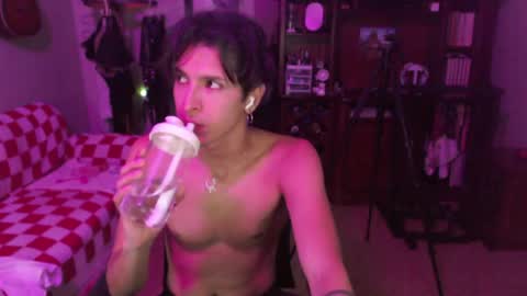 Ian online show from 04.30.26