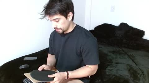 Snapshot of ian_davis chatting on 11.02.25 Ian Davis online show from 11.02.25