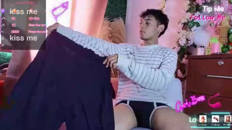 Snapshot of ian_hunter01 chatting on 03.01.26 IAN HUNTER online show from 03.01.26