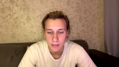 Snapshot of ian_mcflurry chatting on 07.21.26 ian_mcflurry online show from 07.21.26