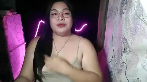Snapshot of iana_whorexxx chatting on 04.22.26 iana online show from 04.22.26