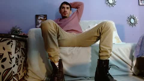 Snapshot of iandoherty chatting on 01.08.25 Ian Doherty online show from 01.08.25