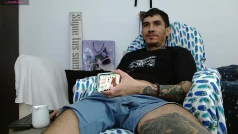 Snapshot of iandoherty chatting on 11.18.25 Ian Doherty online show from 11.18.25