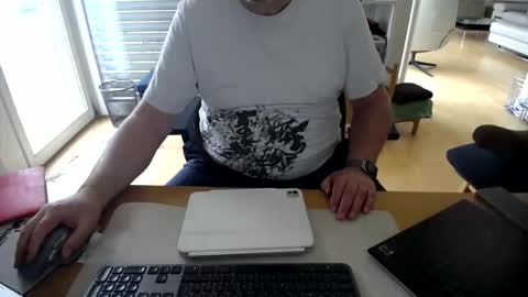 iandy12 online show from 02.05.26